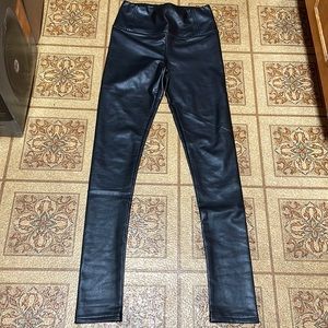 7 For All Mankind Faux Leather Leggings Black Size extra small